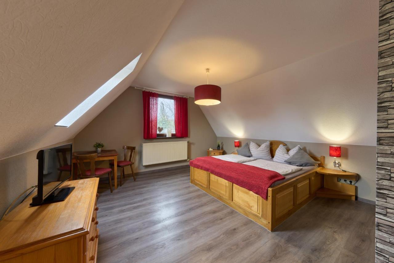 Landhotel Brauner Hirsch Kammerforst المظهر الخارجي الصورة