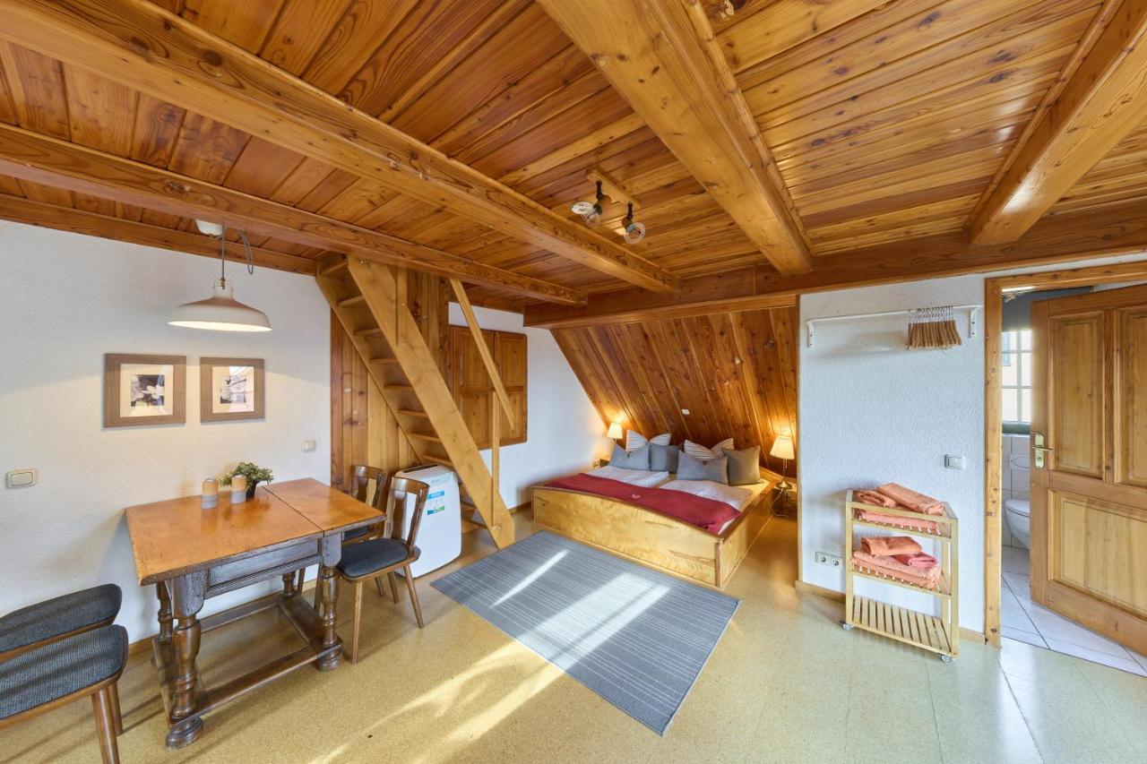 Landhotel Brauner Hirsch Kammerforst الغرفة الصورة