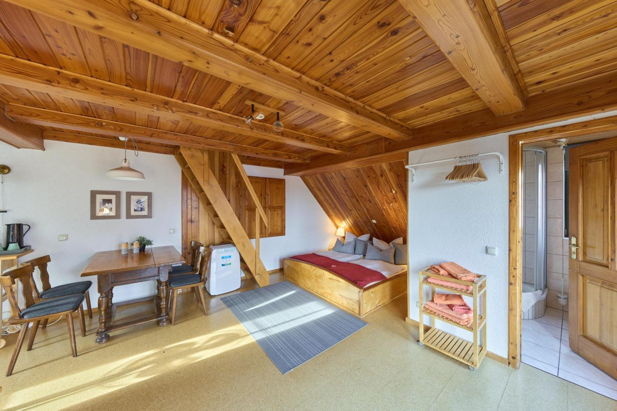 Landhotel Brauner Hirsch Kammerforst الغرفة الصورة